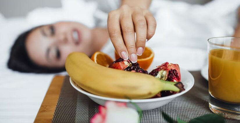 Las 6 frutas que ayudan a lograr un buen descanso